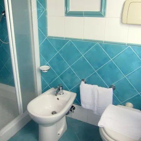 Anwesen Mit Schwimmbad By Interhome * لامبوريتشو